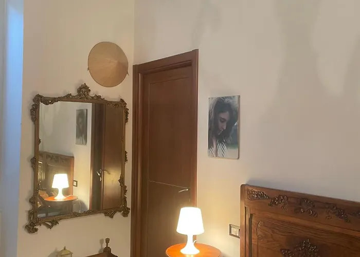 L'oasi Di Pace Di Elena * Ottone